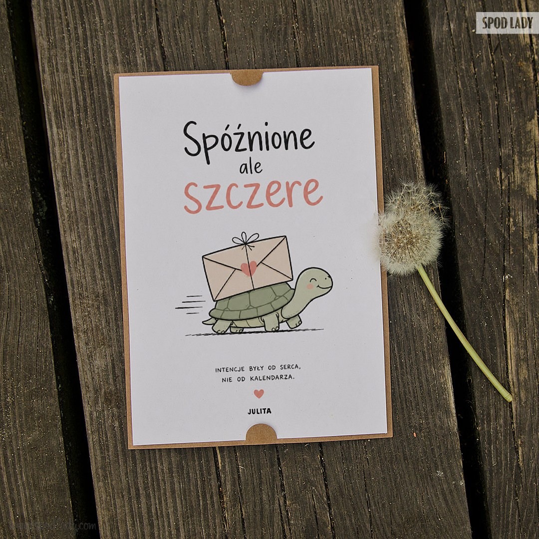 Kartka �wi�teczna z Twoimi �yczeniami - Kartki A5 na tle deski drewnianej