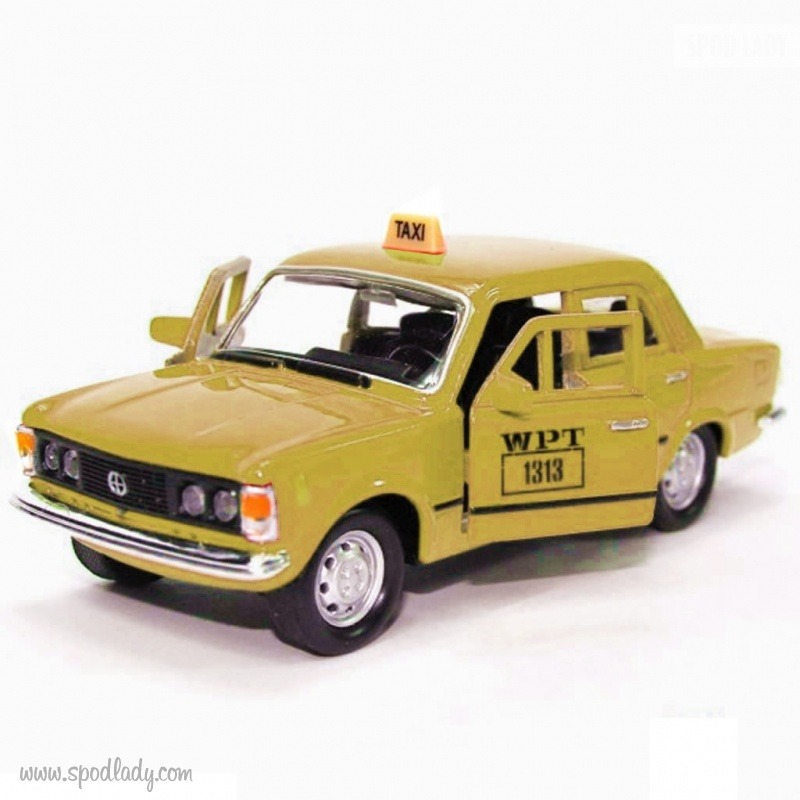 Miniatura Fiata 125p w wersji taxi. Pomys na upominek dla mionika samochodw.