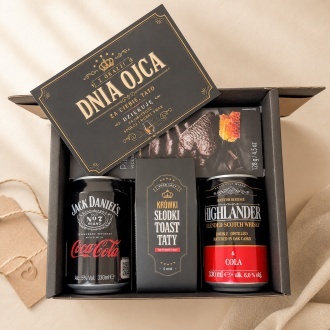 Podw�jna whisky z col� i s�odyczami dla Taty