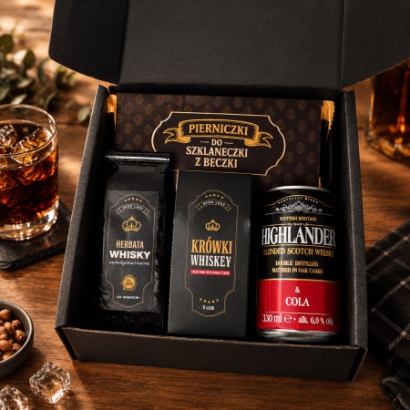 Zestaw z drinkiem whisky w czerni