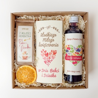 Zestaw z syropem i pierniczkami "S�odkiego Mi�ego �wi�towania"